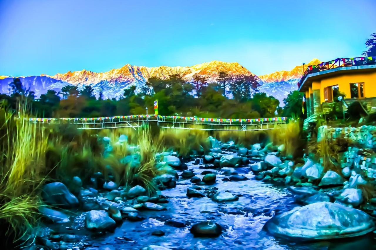 Prakriti Aalay - Riverside Mountain View Boutique Eco Resort Дармсала Экстерьер фото